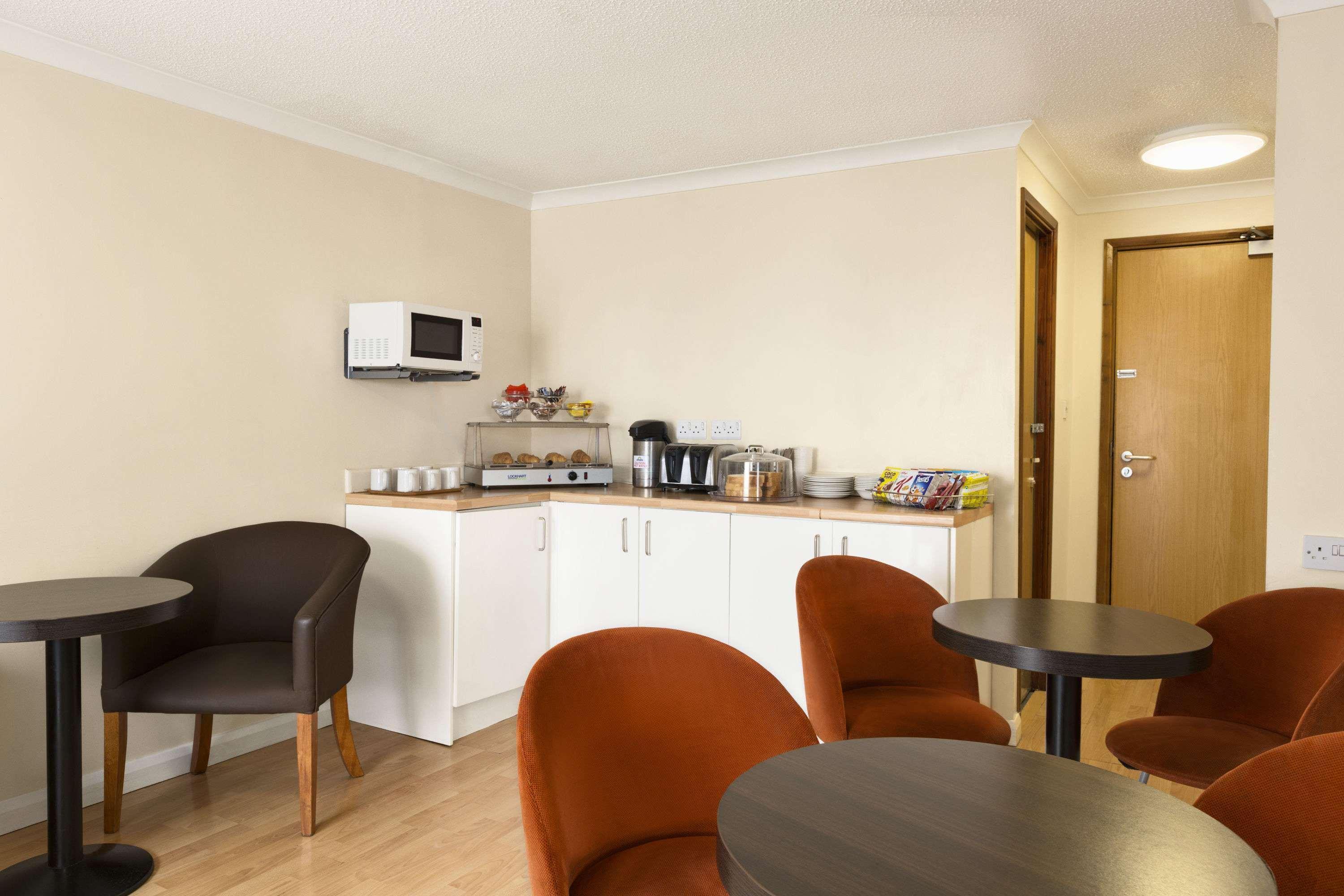 Days Inn Hotel Leicester Extérieur photo