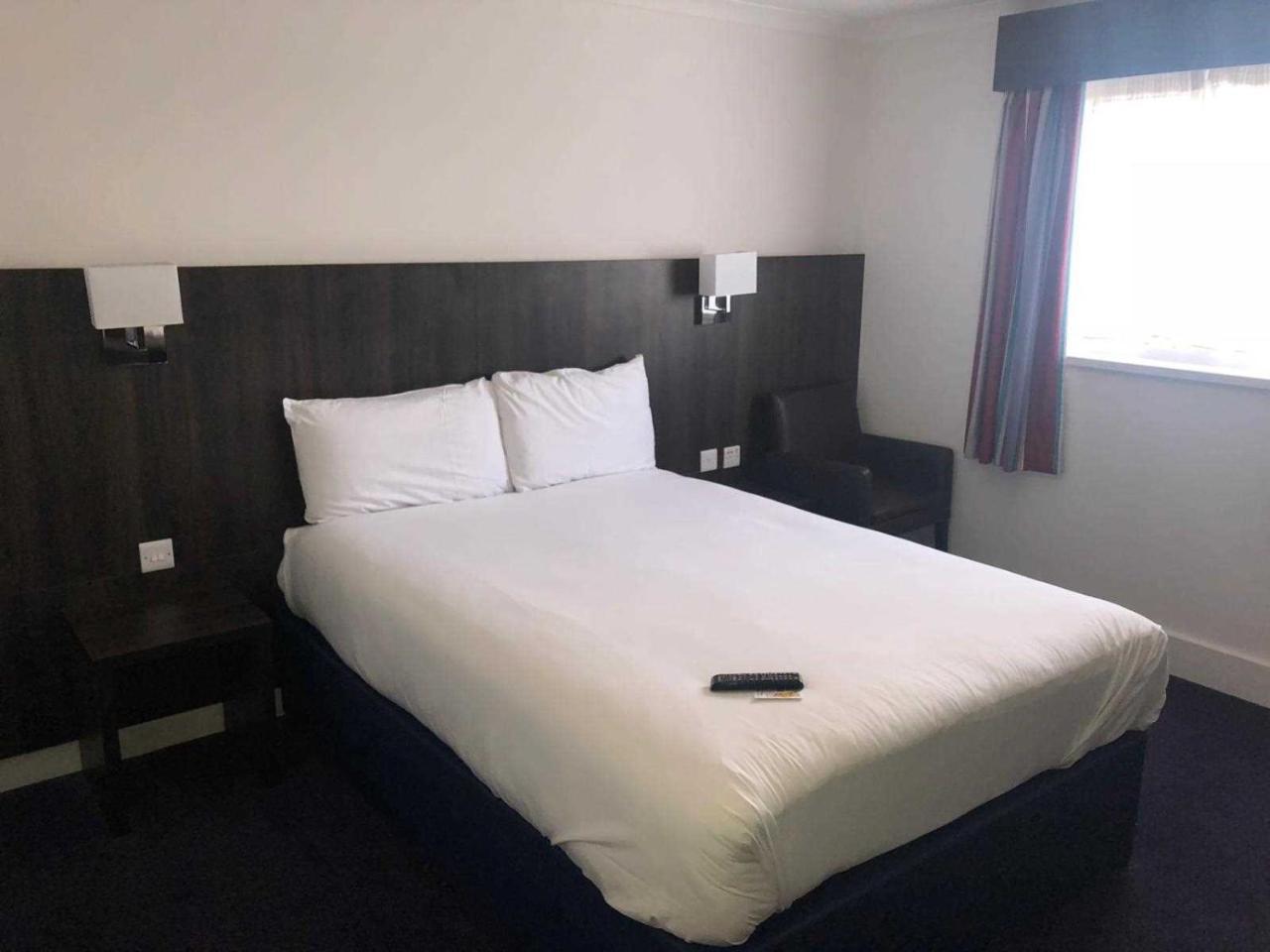Days Inn Hotel Leicester Extérieur photo